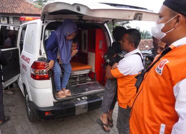 Programa de comidas gratuitas en Indonesia acaba con miles de personas intoxicadas