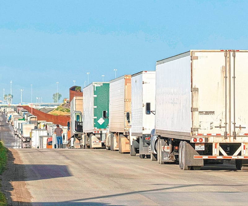 Proyectos a largo plazo, como carreteras y hospitales, estarían en riesgo si la SCJN invalida la reforma, indica el gobierno de Baja California. ARCHIVO EL UNIVERSAL