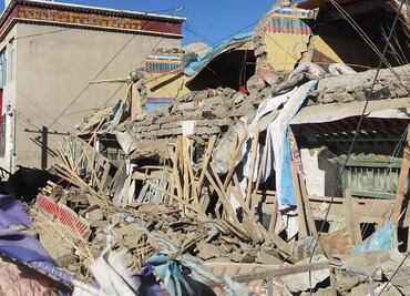 VIDEOS: suman 126 muertos por terremoto en el Tibet, oeste de China; más de mil casas resultaron dañadas
