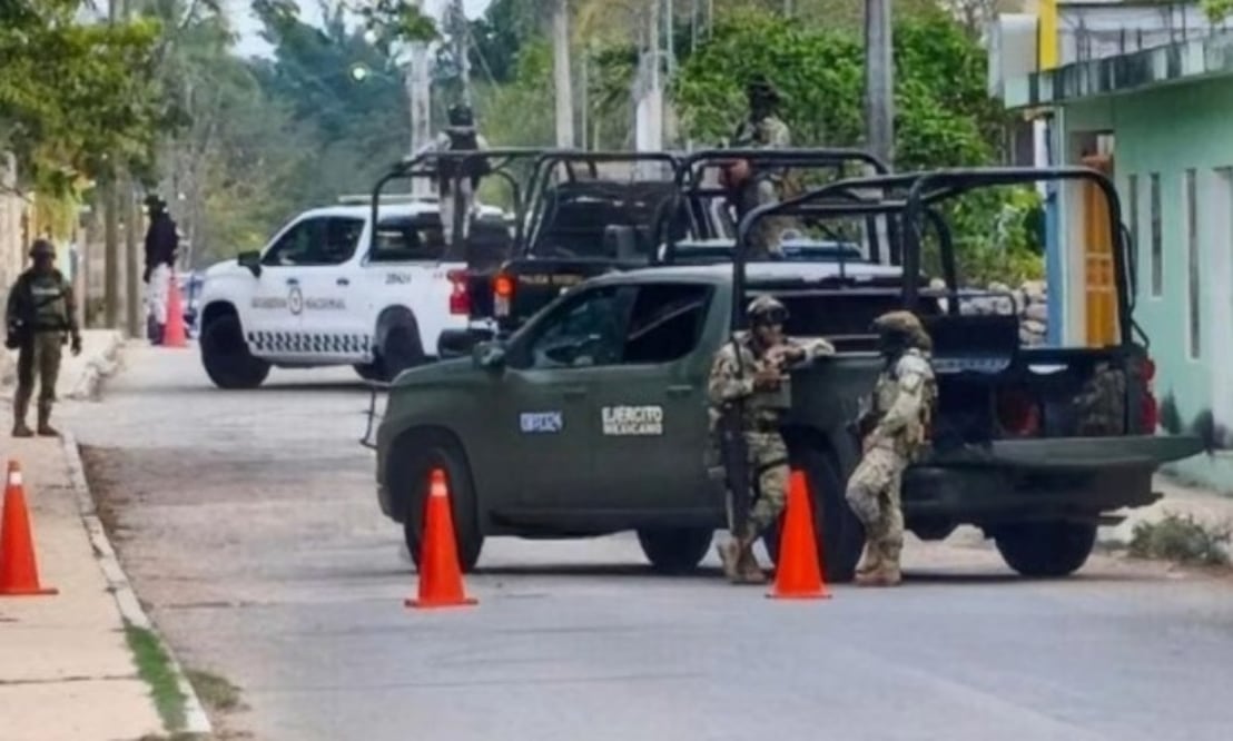 Fuerzas federales y estatales realizan cateo contra el narcomenudeo en Yucatán. Foto: Especial