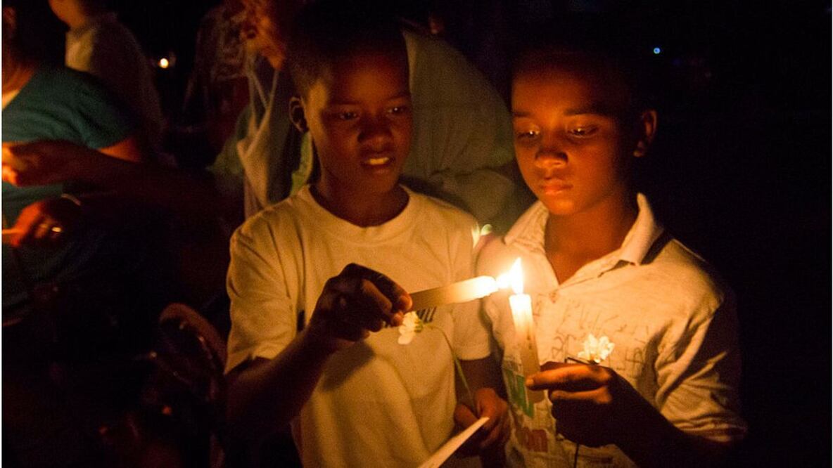 Unas 200 personas reunidas en octubre de 2012 para conmemorar el aniversario 75 de la Masacre del Perejil en el que murieron 20 mil haitianos. Foto: Getty Images