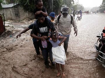FOTOS: “Melissa” se acerca a Bermudas tras dejar destrucción y muerte en su paso por Haití, Jamaica y Cuba