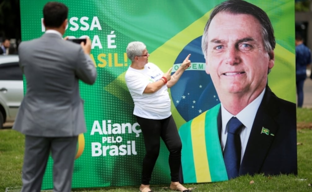 Bolsonaro presenta su nuevo partido político en Brasil en "defensa de la vida"