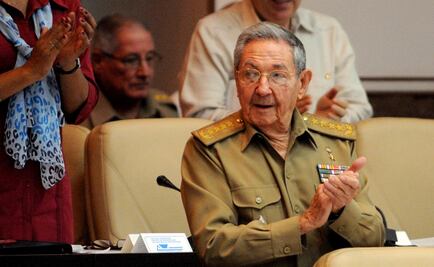 Raúl Castro aseguró que el campo cultural en Cuba está amenazado 