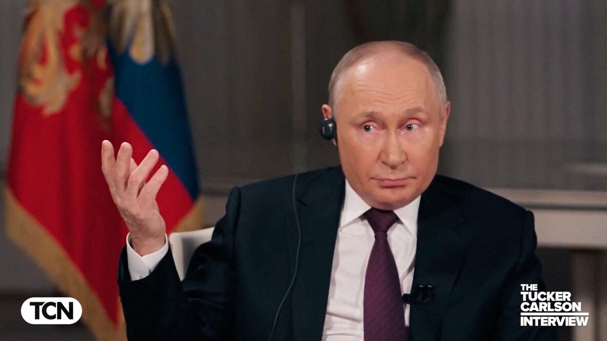 La entrevista llegó precedida de controversia. Algunos analistas la interpretan como un intento de Putin de influir al electorado estadounidense en un año en que de nuevo deberá elegir a su presidente. Foto: BBC