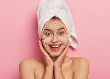 Para qué sirve ponerse sal en la cara