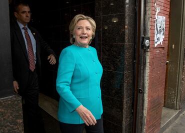 FBI mantiene su decisión de no procesar a Hillary Clinton