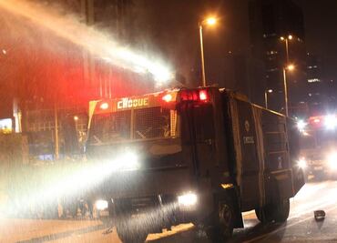 Policía de Brasil reprime marcha en contra de Michel Temer