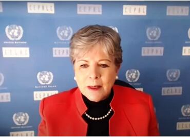 Latinoamérica debe reorientar gasto a transferencias, apoyo a empresas e inversiones: Cepal