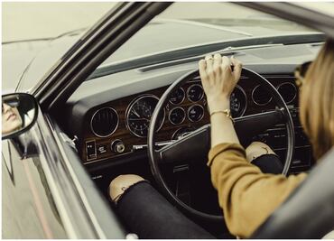 Mujeres pagan más caro costo de seguros que hombres: Condusef