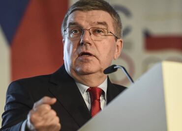 Jefe del COI reclama a la FIFA emprender profundas reformas