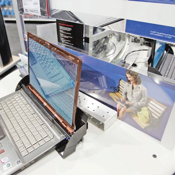 Todo como servicio radica en rentar computadoras, impresoras o programas, lo que genera ahorros para empresas y gobierno. ARCHIVO EL UNIVERSAL