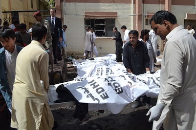 Aumentan a 30 el número de muertos en hospital de Pakistán