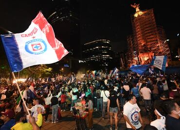 El fin de la “cruzazuleada”, regreso a clases y fotos en ambientes hostiles, en las imágenes de la semana