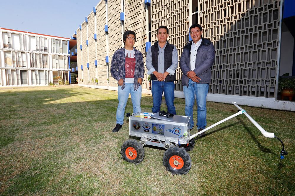 De niño campesino a creador de robot 
