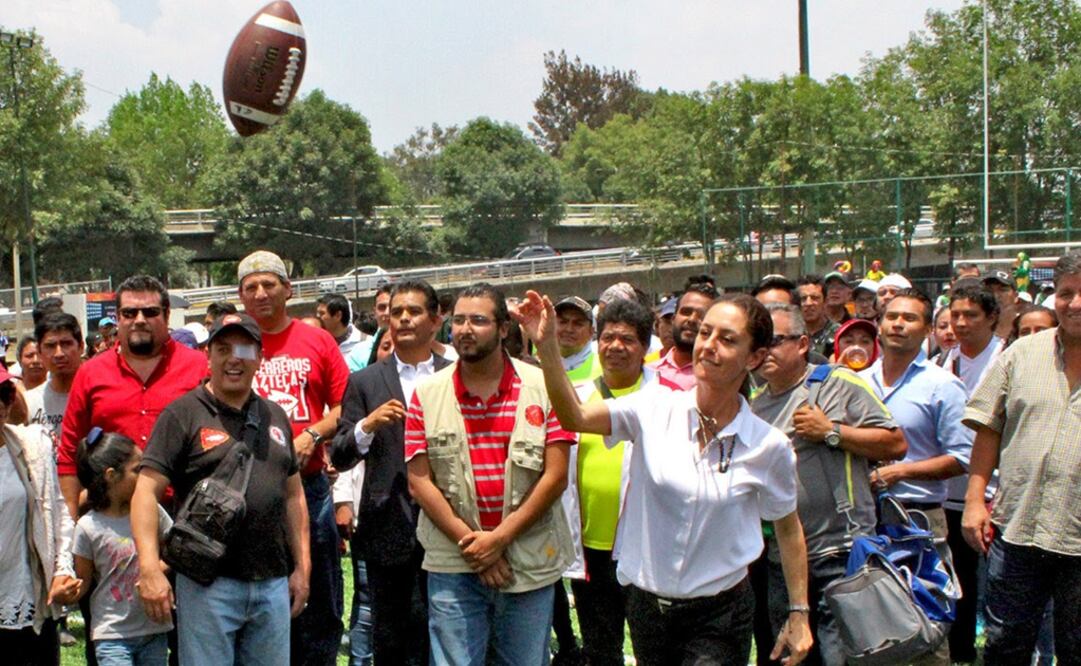 La delegada en Tlalpan durante la reinauguración del deportivo Vaqueritos. (Foto: Delegación Tlalpan)