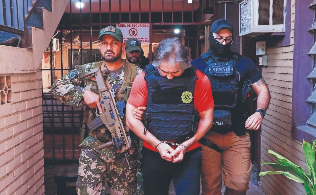 Hernán Bermúdez Requena, extitular de Seguridad de Tabasco, al ser detenido en Paraguay. Foto Especial