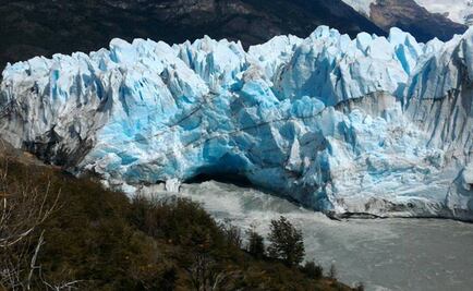 Glaciar Perito Moreno se derrumba ante espectadores 