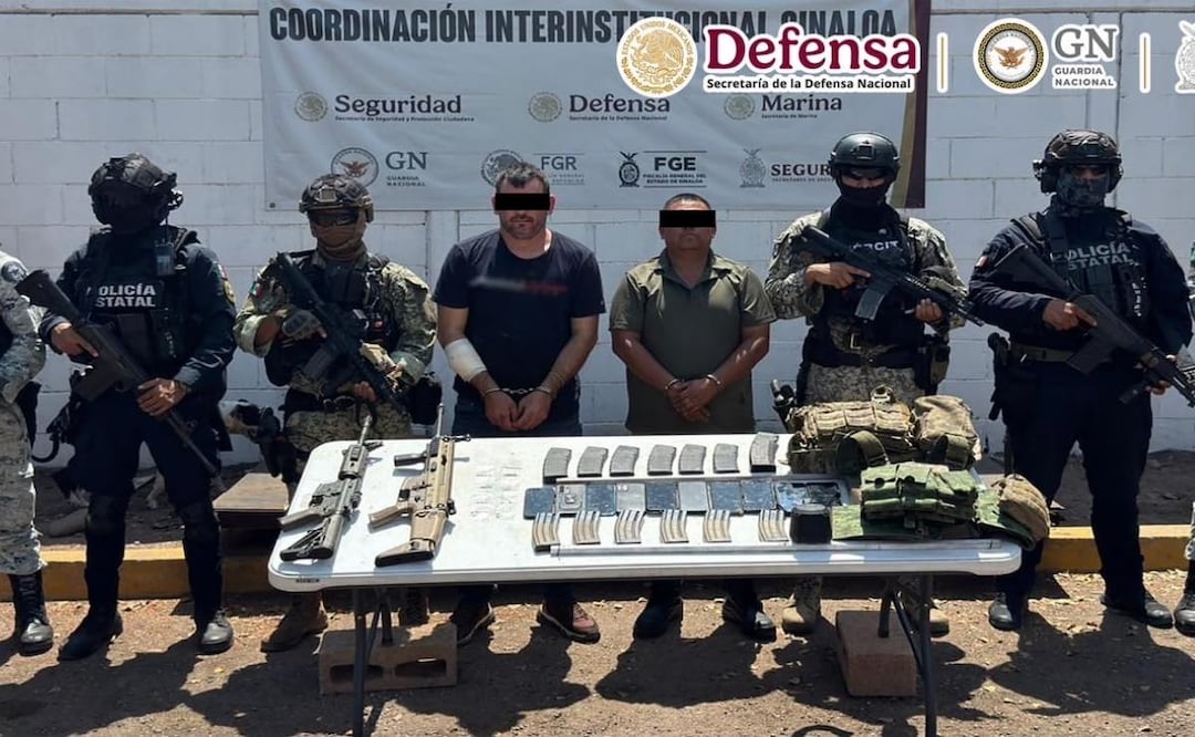 Detienen al "Güero Pink", jefe regional que opera al sur de Sinaloa, junto al exdirector de Seguridad Pública y Tránsito Municipal de Escuinapa (26/06/2026). Foto: Especial