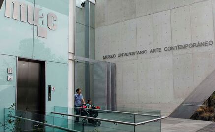 MUAC cierra acceso a la polémica pieza de Ana Gallardo, tras protestas en sus instalaciones