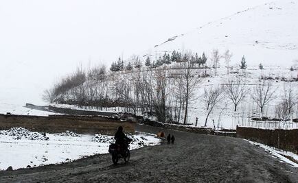 Suman 70 muertos por avalanchas de nieve en Afganistán y Pakistán