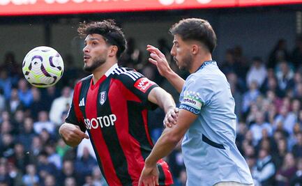 VIDEO: Raúl Jiménez hace espectacular asistencia de "taquito" frente al Manchester City