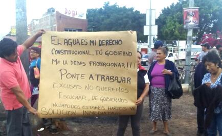 Bloquean carretera federal en Oaxaca por falta de agua