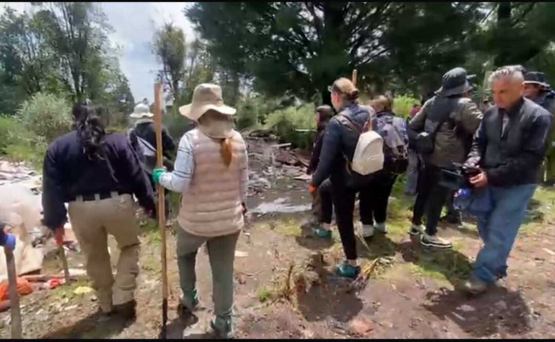 La búsqueda fue encabezada por la madre de Ana Ameli, la señora Vanessa. Foto: captura de pantalla.