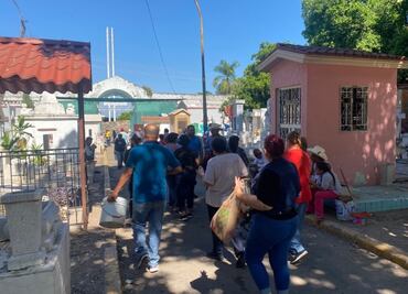 Prohíben bebidas alcohólicas en panteones de las principales ciudades de Sinaloa