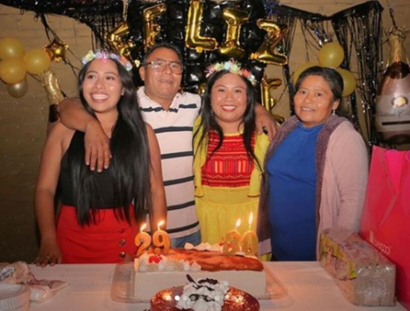 Así fue la fiesta de cumpleaños de Yalitza Aparicio, compartió el festejo con su hermana 