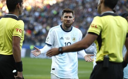 Messi explota contra el arbitraje y señala corrupción en la Copa América