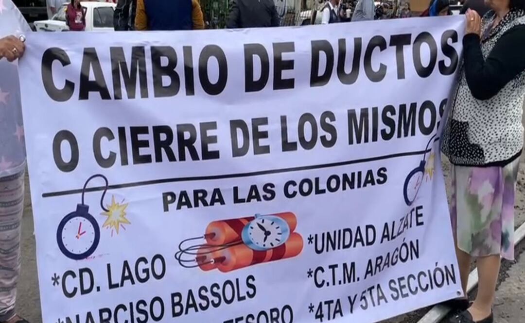 Vecinos de la GAM bloquean vías y exigen cambios de ductos. Foto: Emilio Fernández