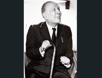 ¿Por qué leer hoy a Borges? : A 40 años de su muerte