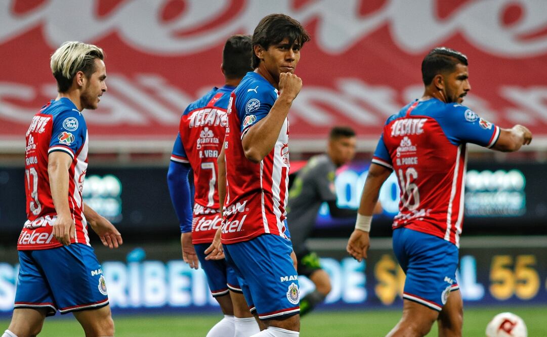 Las Chivas continúan con problemas para encontrar un arreglo pro derechos de transmisión (Especial)