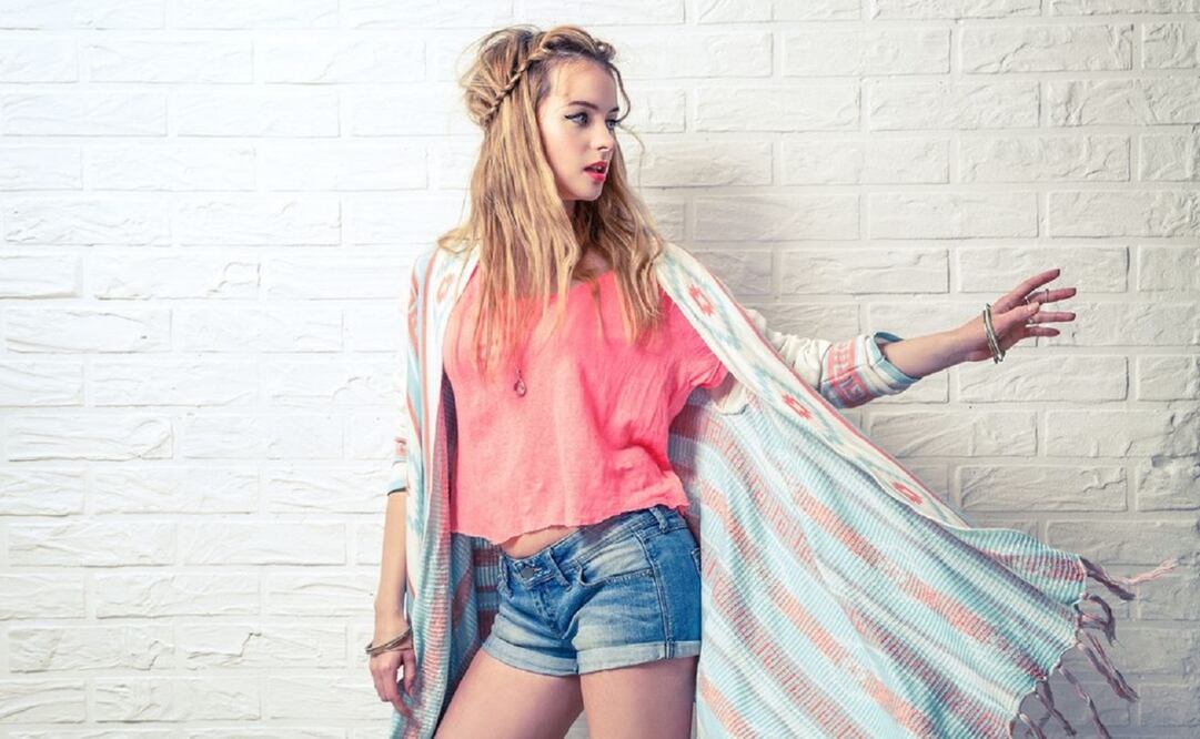 En prendas, accesorios y manicura, los tonos pastel dictan la tendencia de este verano. Foto: Istock photo