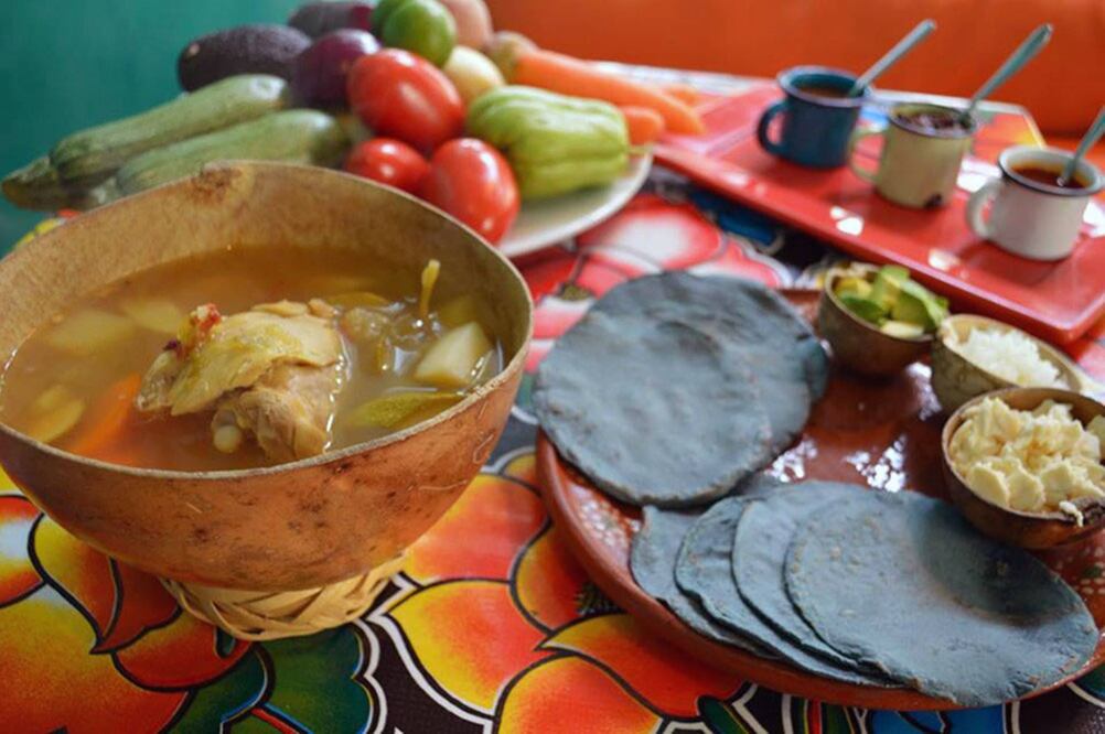 Esta receta se prepara con carne y verduras. / Foto: Archivo EL UNIVERSAL y Pixabay