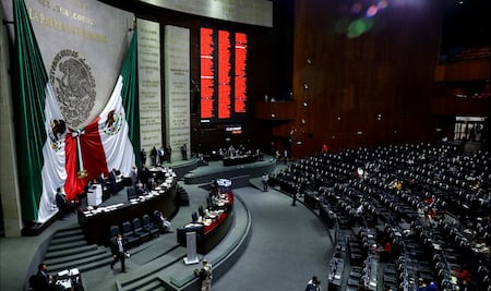 Diputados piden licencia para viajar a España a Reunión Interparlamentaria