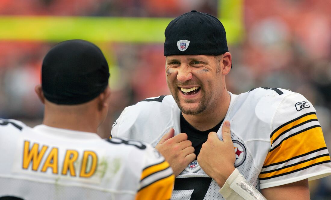 Ward fue un emblema con los Steelers, con los que pasó 13 temporadas y ganó dos Super Bowls. (AP)