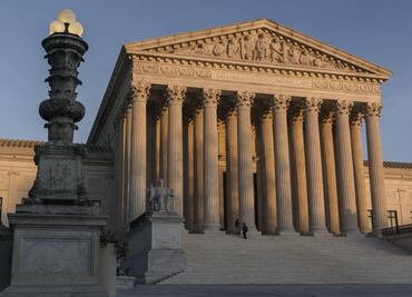 Corte Suprema frena política de Biden para deportar a indocumentados que representan un riesgo para el país