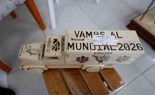 Los productos de “Arte por la Libertad” abarcan distintas técnicas: herrería, cerámica, textiles, óleo, piñatería, carpintería, textiles, moldeado de jabón. Foto: Diego Simón Sánchez/ EL UNIVERSAL