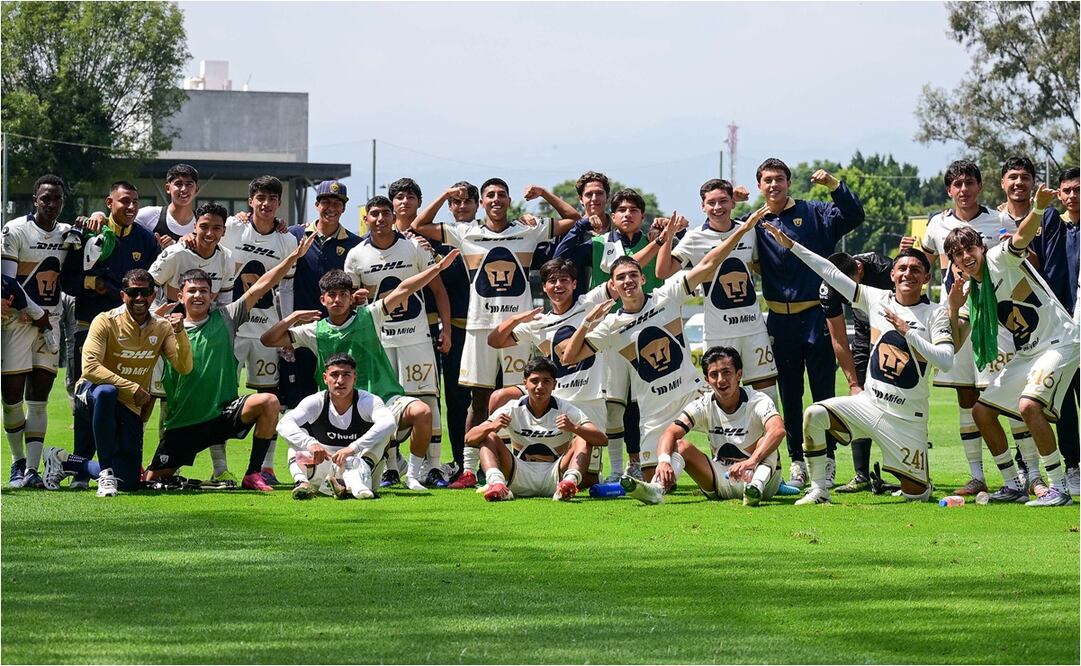 El picante festejo de Pumas Sub-21, tras vencer al América en Coapa - Foto: Especial