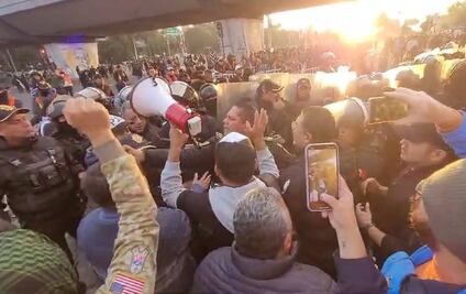 Trabajadores del Poder Judicial se manifiestan previo a la toma de posesión de Claudia Sheinbaum