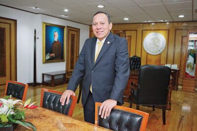 No llamé a que se reprimiera al clero: Zambrano a Arquidiócesis