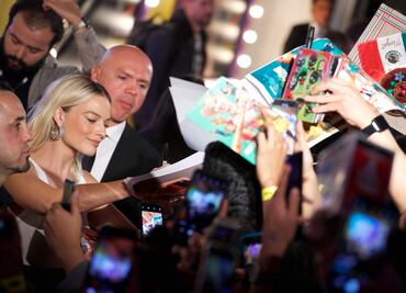 Margot Robbie gobierna las calles en su visita a la CDMX