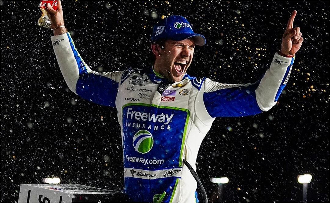 FOTO: Daniel Suárez se motiva tras segundo lugar en Las Vegas - @TeamTrackhouse