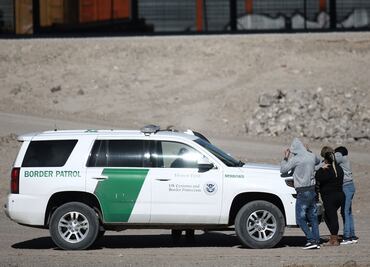 Aumenta cruce de migrantes en la frontera