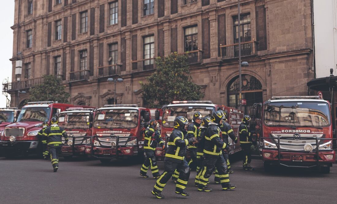 Los vulcanos realizarán este sábado el primer desfile del Heroico Cuerpo de Bomberos, los capitalinos podrán conocer unidades antiguas y las más modernas, anunció Manuel Pérez Cova. ARCHIVO EL UNIVERSAL
