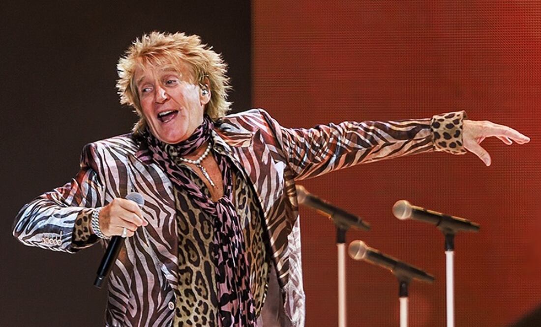 Rod Stewart, el músico británico de 79 años, tuvo que posponer algunos de sus conciertos, tras contraer Covid-19. 
Foto: Instagram