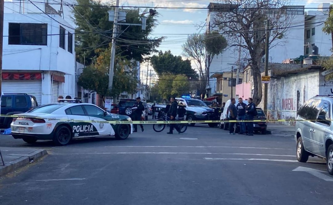 Asesinan a balazos a hombre en la alcaldía Venustiano Carranza (09/01/2025). Foto: Juan Carlos Williams / EL UNIVERSAL