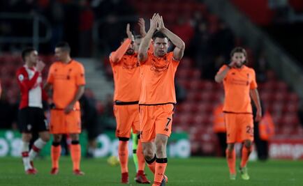 Liverpool vence y es tercero de la Premier